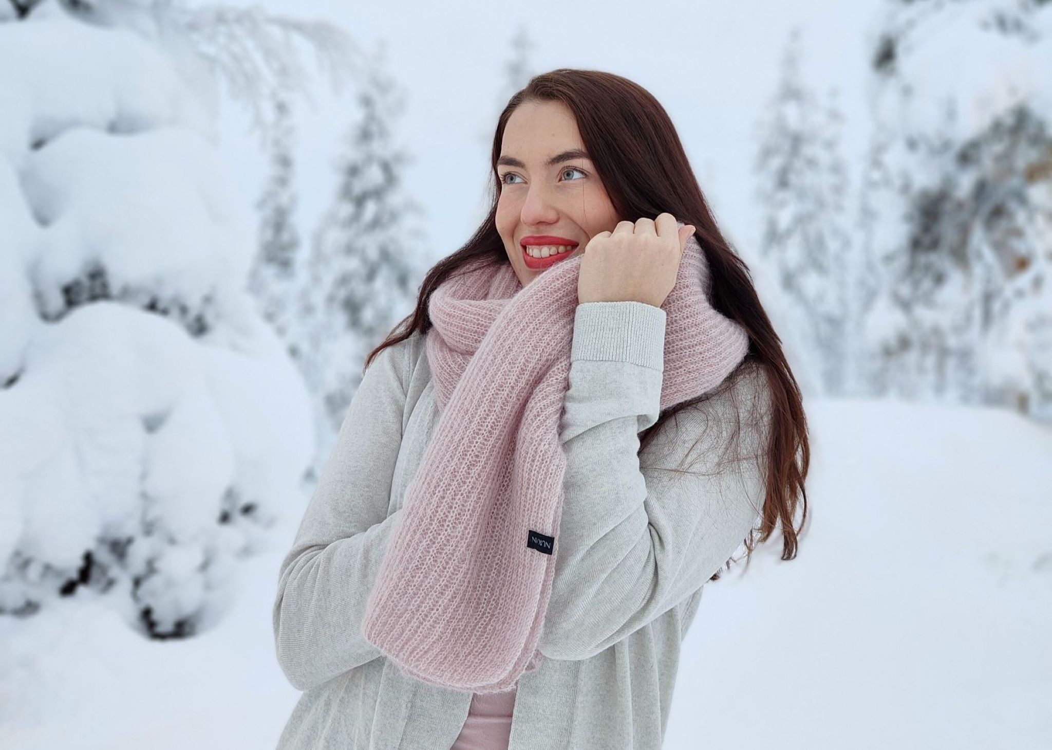 Elise-vaal.punainen kudottu huivi